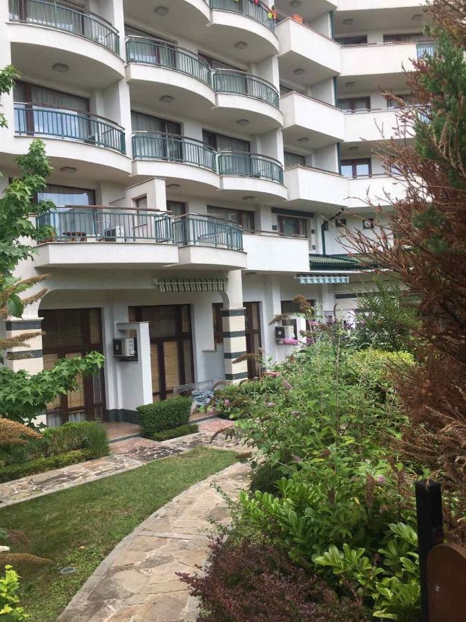 Private Apartments In Emerald Ravda Exteriér fotografie