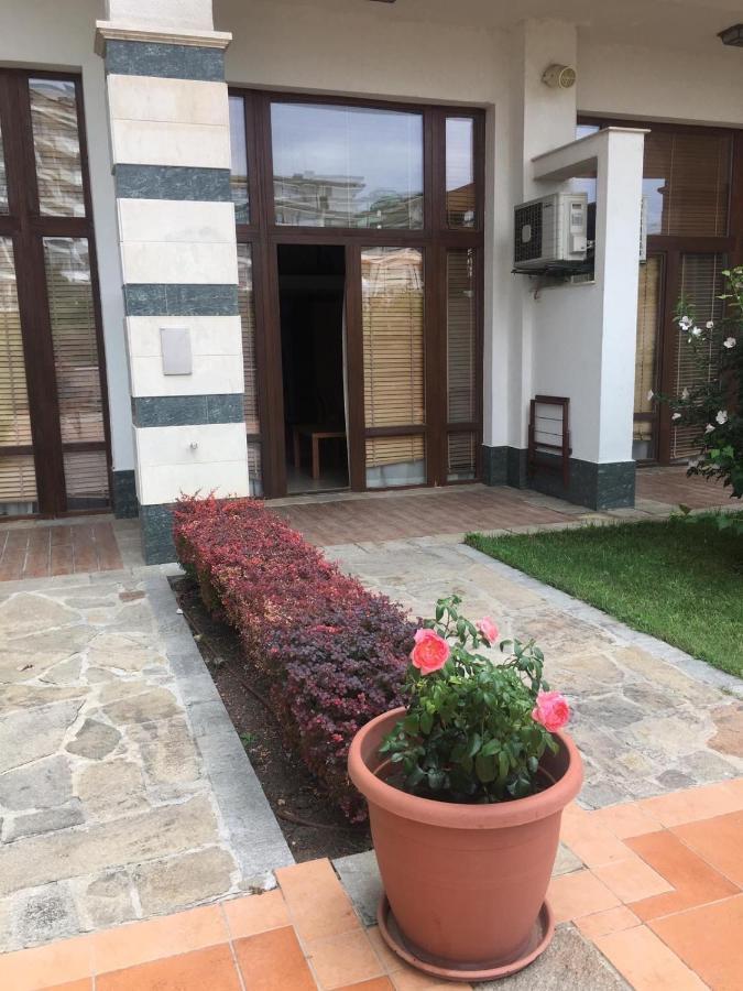 Private Apartments In Emerald Ravda Exteriér fotografie