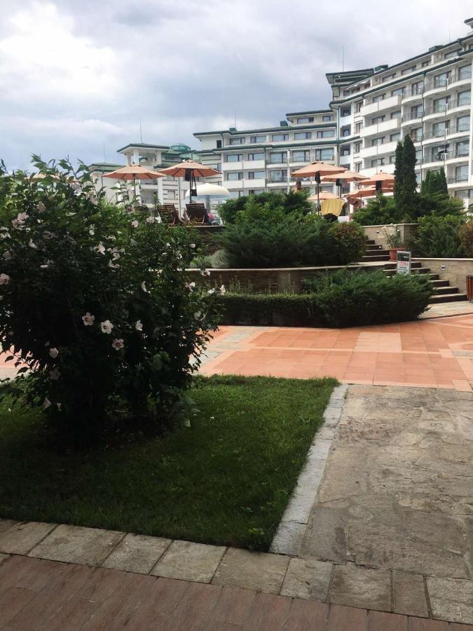 Private Apartments In Emerald Ravda Exteriér fotografie