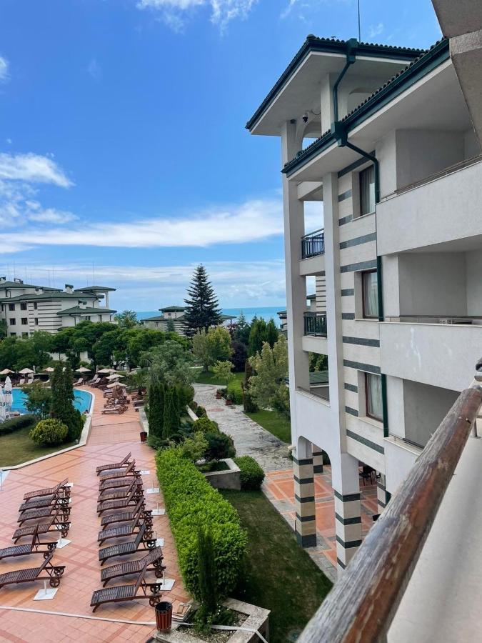 Private Apartments In Emerald Ravda Exteriér fotografie