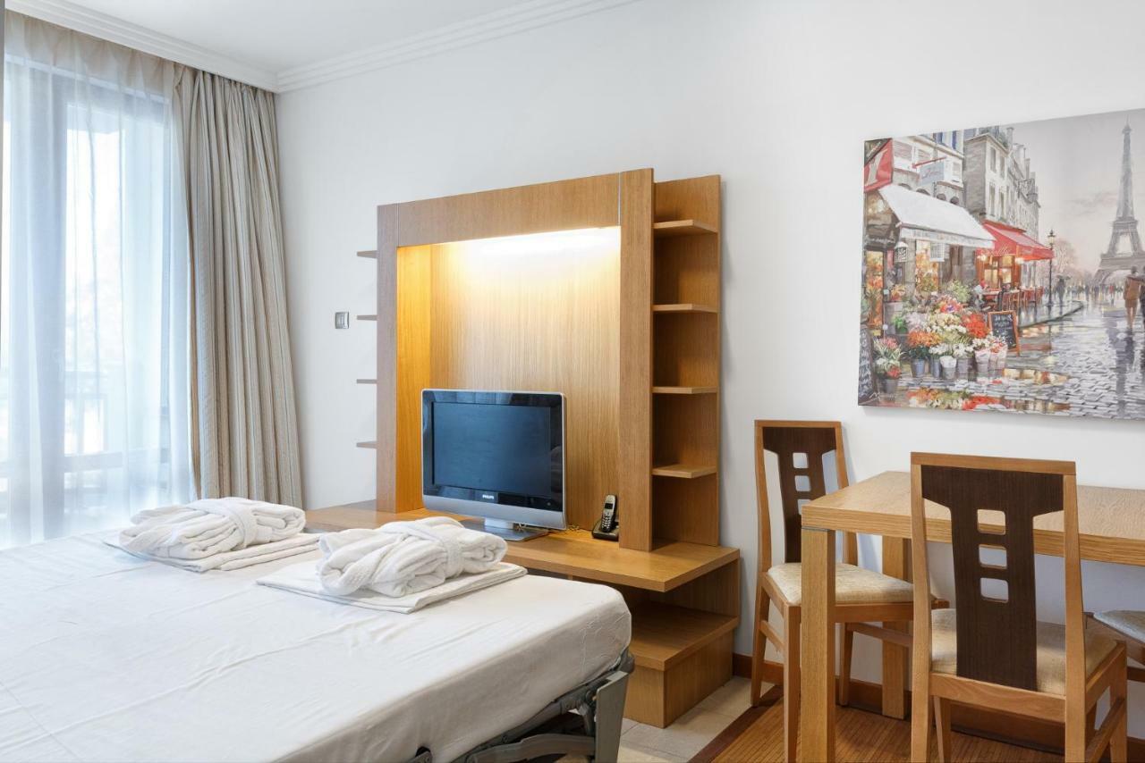 Private Apartments In Emerald Ravda Exteriér fotografie